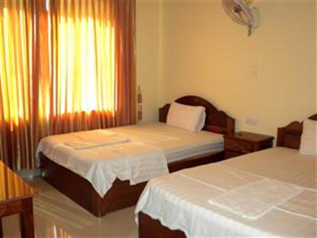 Nyny Hotel Kampot Zimmer foto